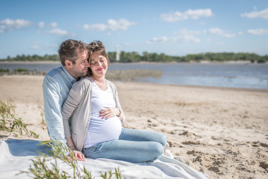 Sabrina Tilly Fotografie - Babybauch Shooting Elbstrand Hamburg