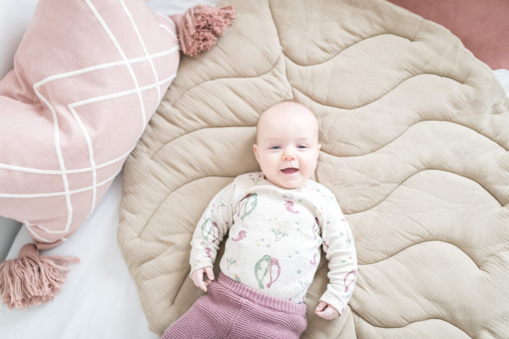 ach Wahnsinn wo ist bloß die Zeit geblieben... Julia und Marco kenne ich bereits seit 3 Jahren... damals waren sie mein erstes Babyshooting und nun ist schon das zweite Baby auf der Welt... verrückt.